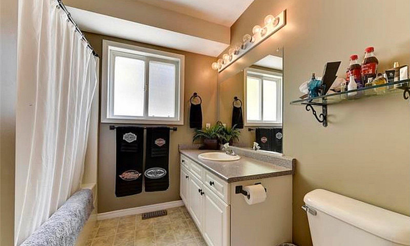 3 Bedroom 2 Bathroom...