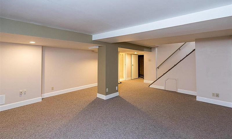 2 Bedroom House For ...