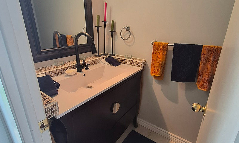 Spacious, Updated 3-...