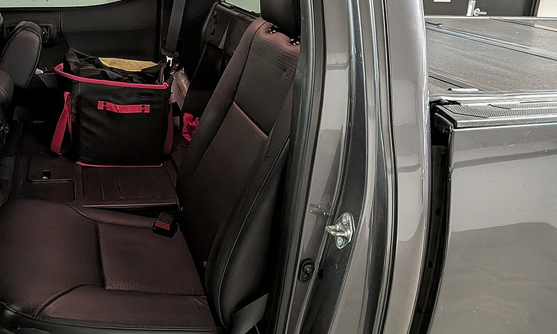 2022 Toyota Tacoma T...