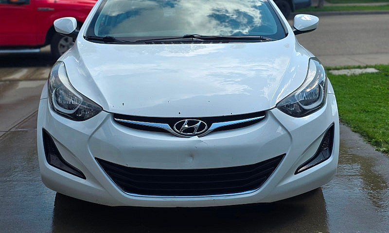 2014 Hyundai Elantra...