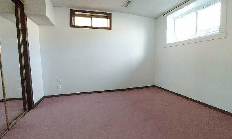 2 Bdrm Bsmt Ne Templ...