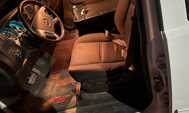 2010 Gmc 1500 4X4...