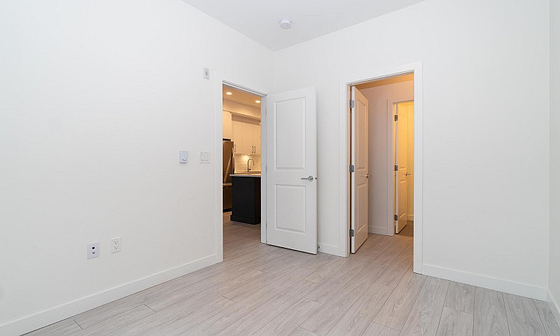 2 Beds 2 Baths - Apa...