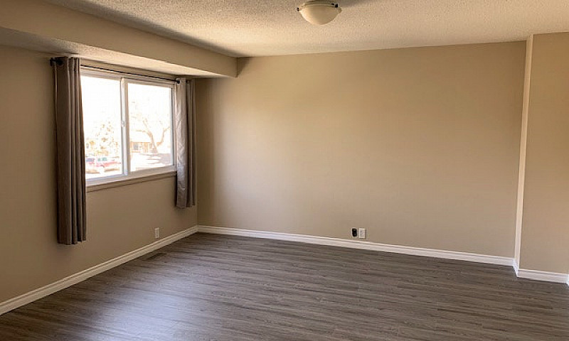 3 Beds 1.5 Baths Tow...