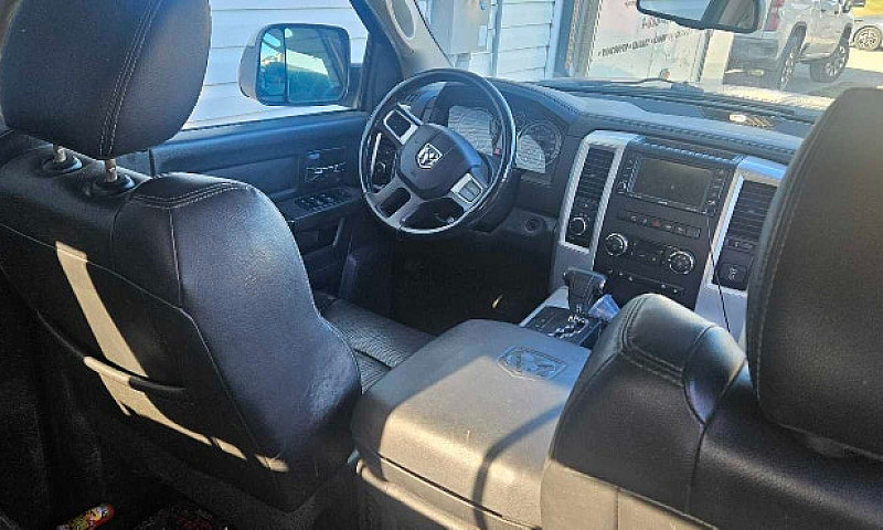 2011 Ram 1500 Larami...