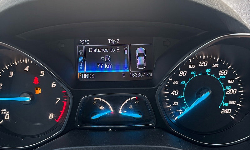 Ford Escape Titanium...