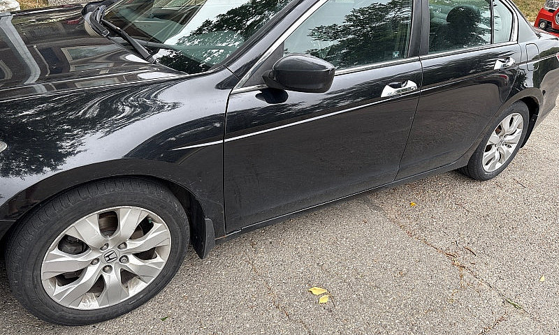 2010 Honda Accord V6...