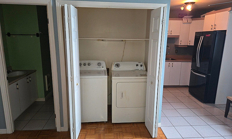2 Bed Room Apartment...