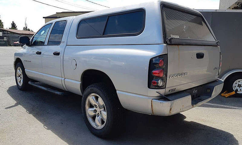 Dodge Ram Pickup Tru...