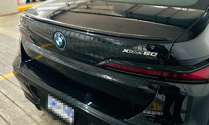 2023 Bmw I7 Xdrive60...