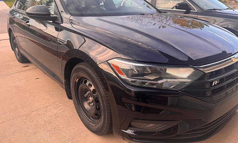 2019 Volkswagen Jett...