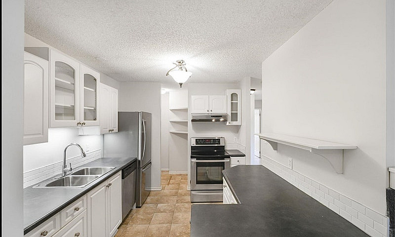 3 Bedroom Condo - Ut...