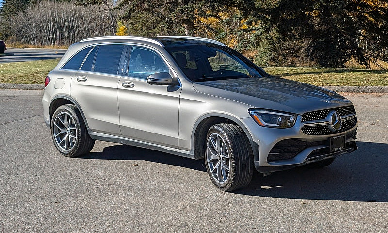 2021 Mercedes Glc 30...