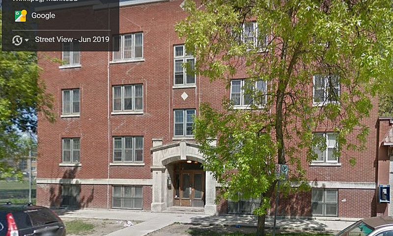 Large & Renovated Su...