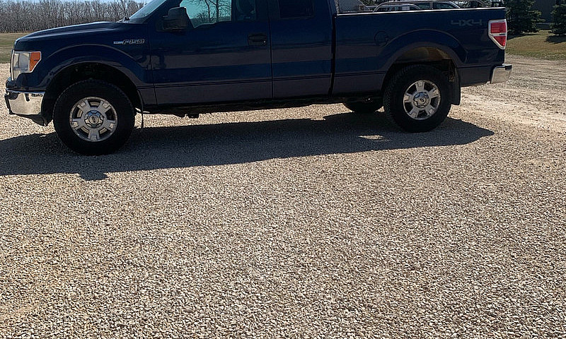 2012 Ford F150 4X4...