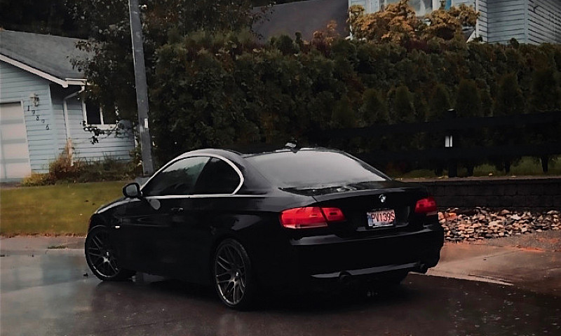 2010 Bmw 335Xi Coupe...