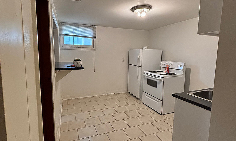 1122 Broadway Avenue...