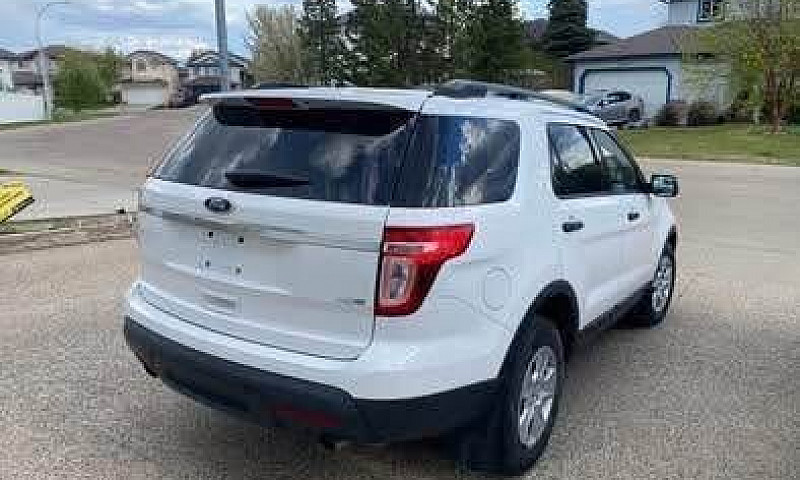 2013 Ford Explorer A...