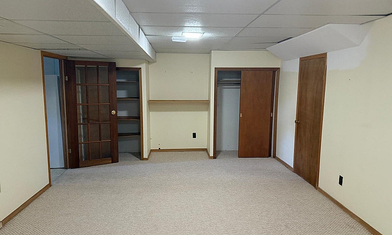 Basement Apartment F...