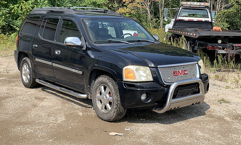 2004 Gmc Envoy...