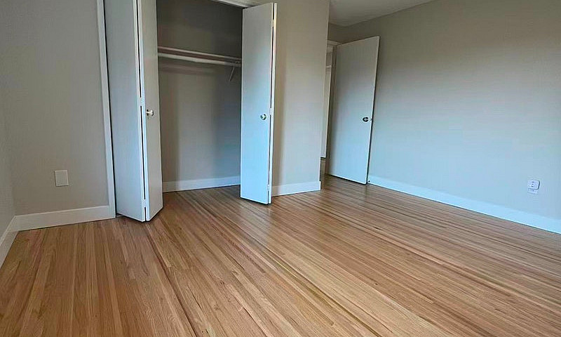 3 Beds 2 Baths House...