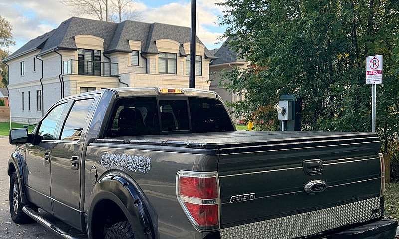 2014 Ford F150 Fx4...