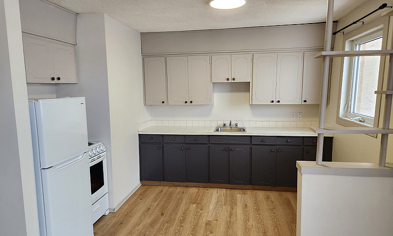 Beautiful 1 Bedroom ...
