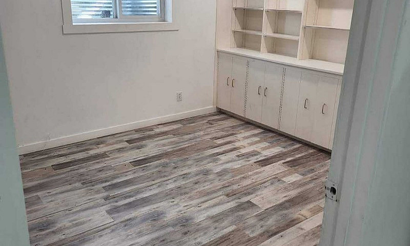 2 Bedroons Basement ...