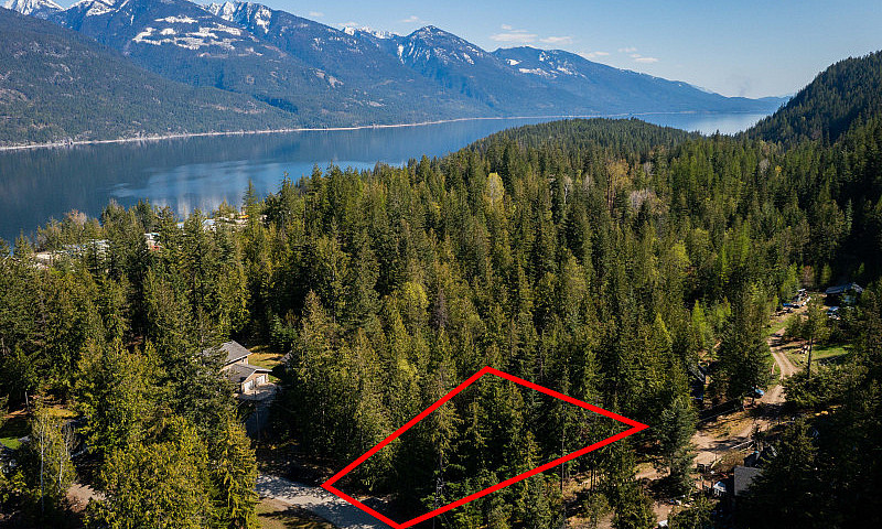 For Sale: Lots 11 An...