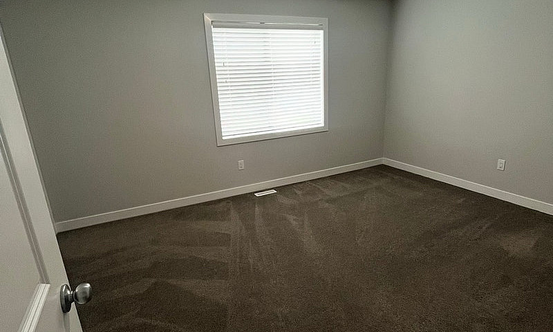 3 Bedroom Rental Ava...