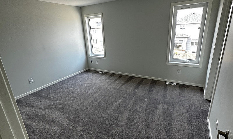 4 Bedroom Home For R...