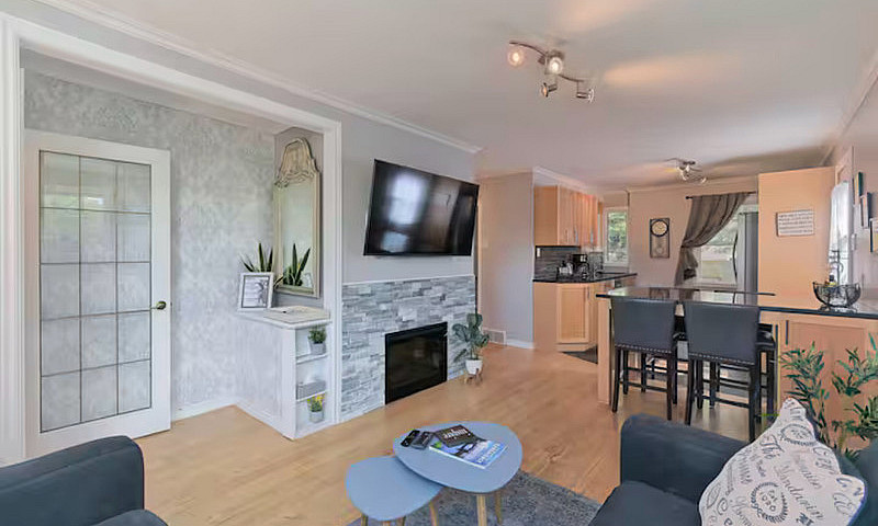 3 Bedroom Bungalow H...