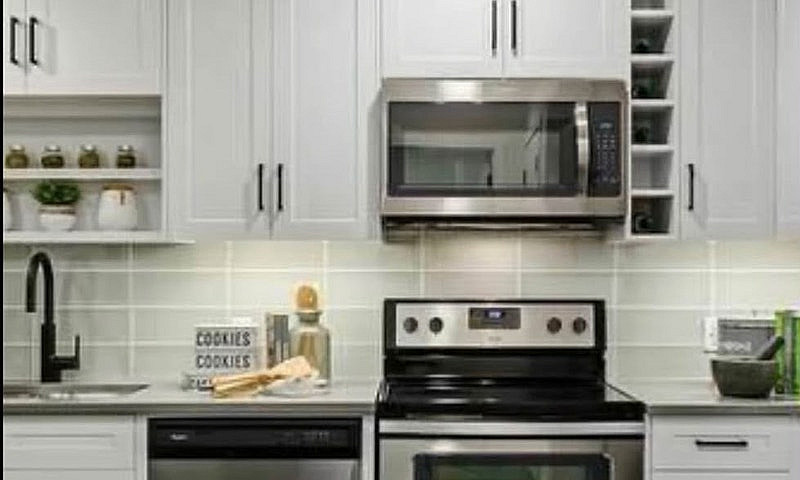2 Bed 2 Bath Apartme...