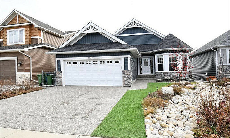 Airdrie, Bayside - L...