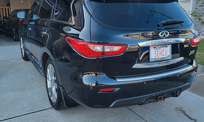 Infiniti Jx 35...