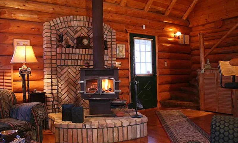 Cottage And Condo Fo...