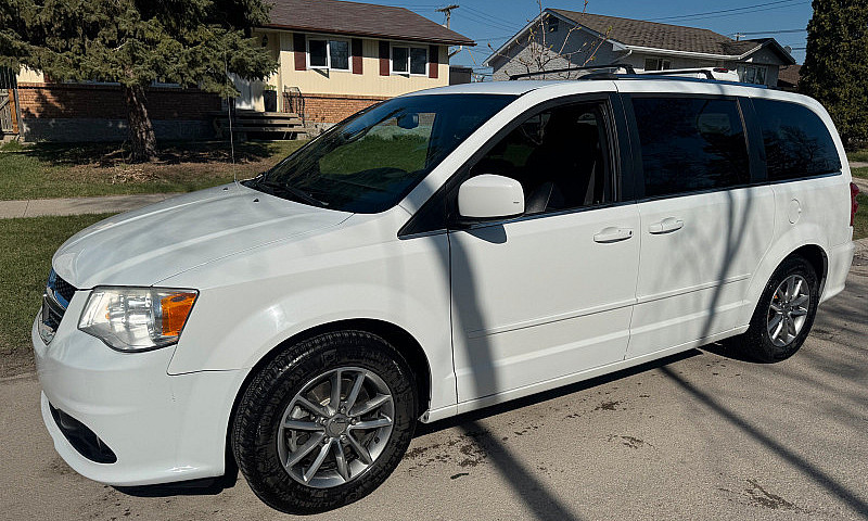 2015 Dodge Grand Car...
