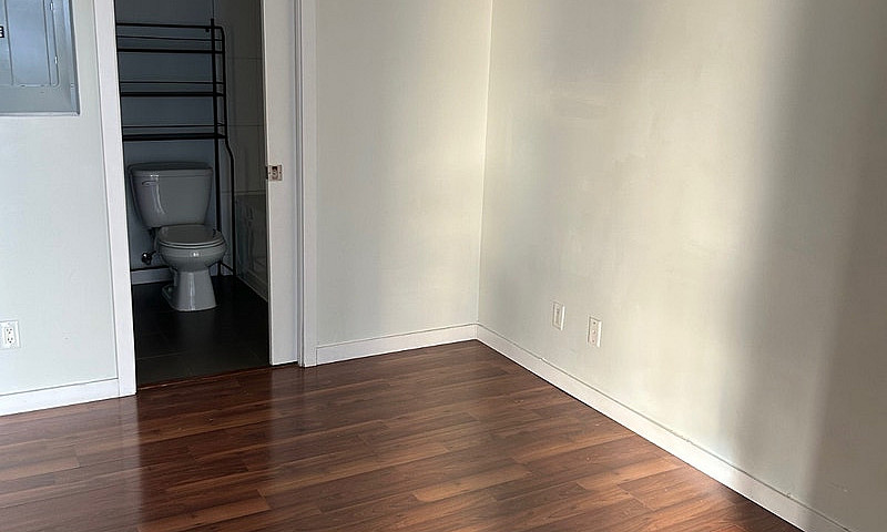 One Bedroom Apartmen...