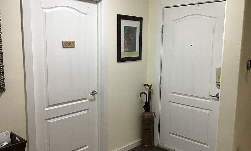 2 Bedroom Condo For ...