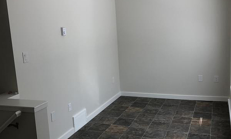 Townhouse For Rent I...