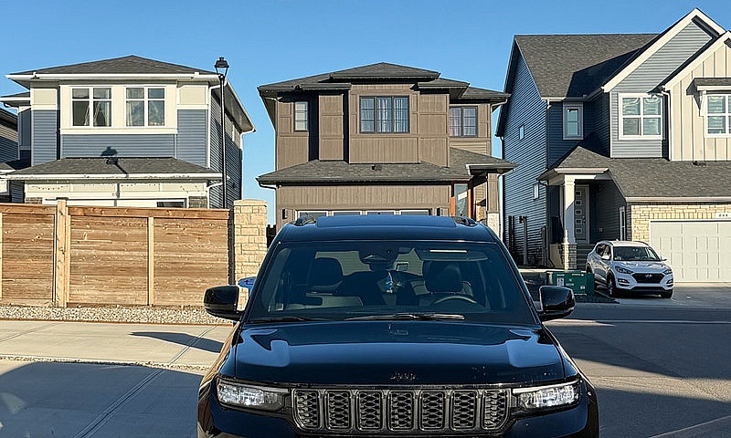 2025 Jeep Grand Cher...