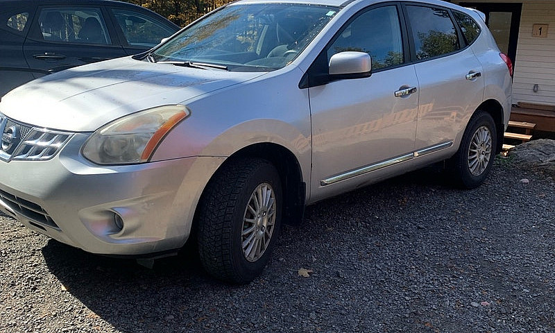Nissan Rogue S Limit...