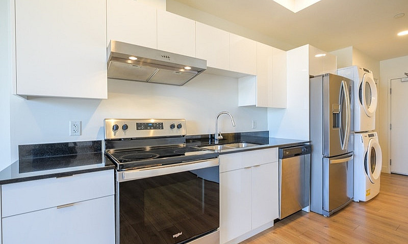 1 Bed 1 Bath Apartme...
