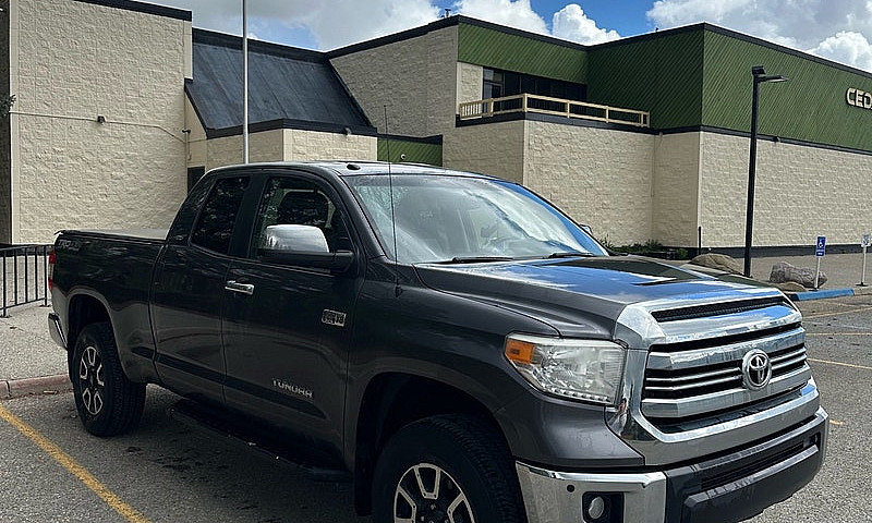 2017 Toyota Tundra  ...