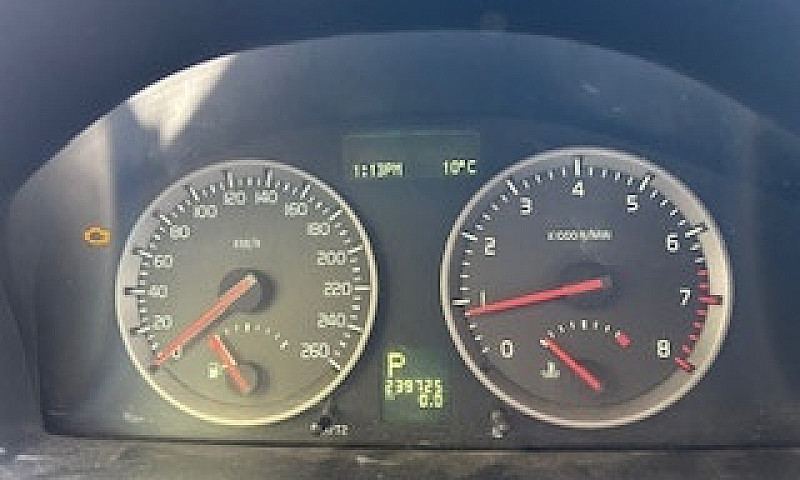 2007 Volvo C30 2.4L...