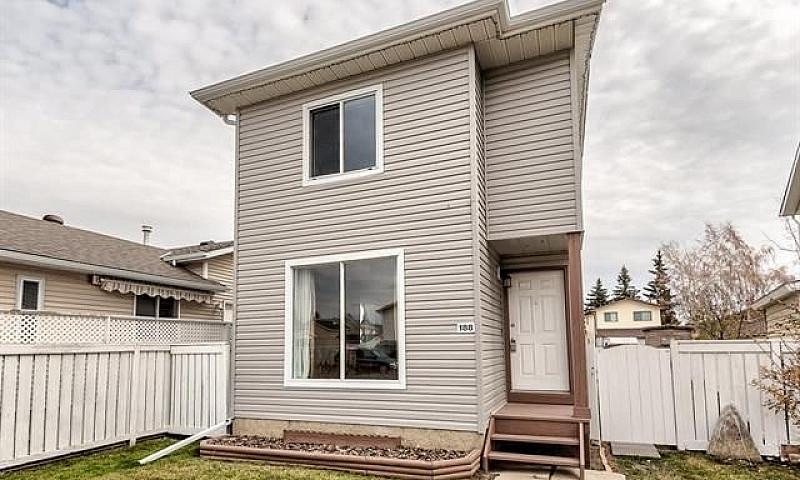 Spacious 3-Bedroom T...