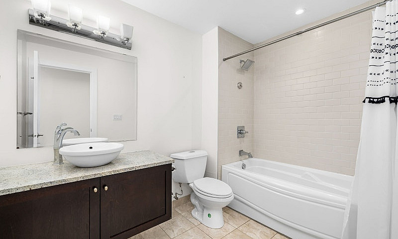 1 Bed + 2 Bath Condo...