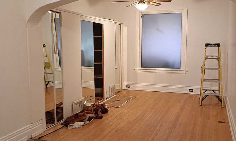 Spacious Studio W/ E...