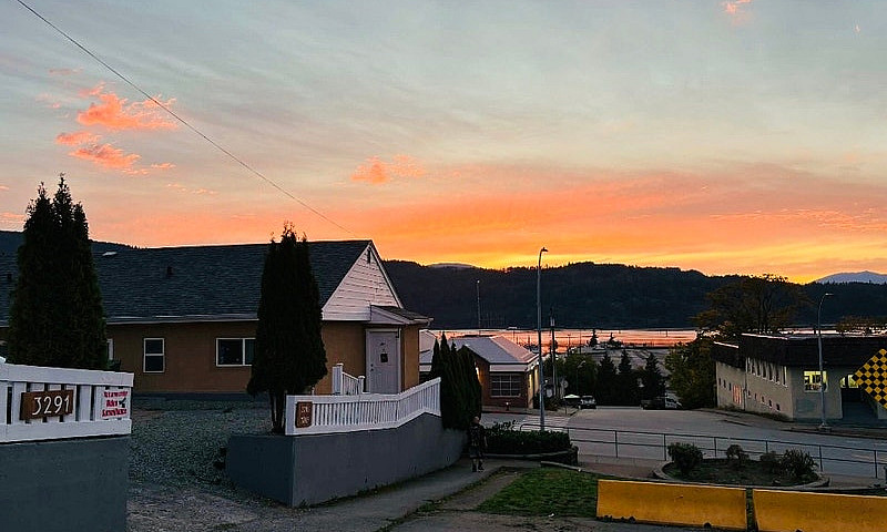 10 Bed- 4 Bath, Two ...